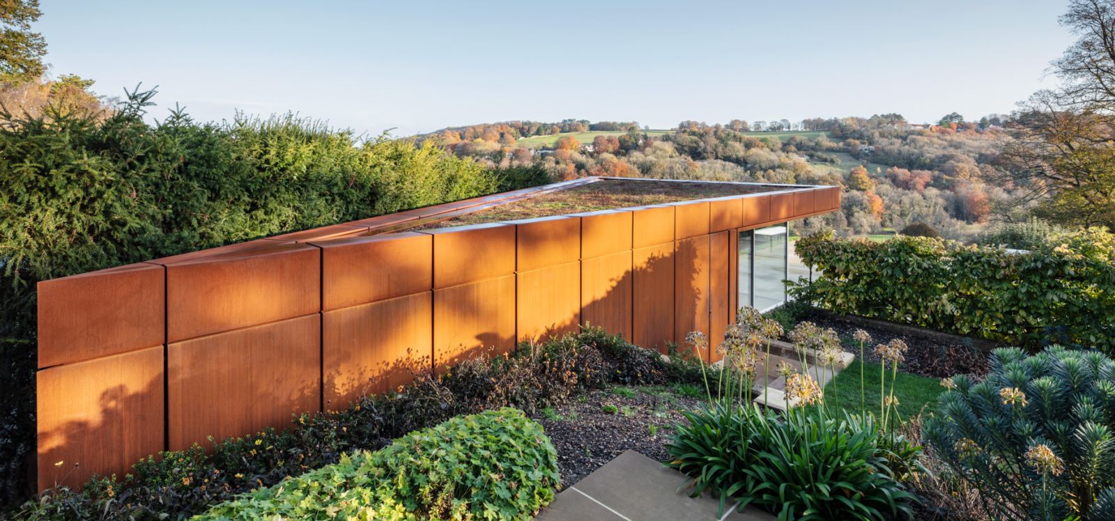 CaSA-PoolHouse-Bath_06_LR- WIDE.JPG